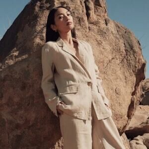 Quince Beige Linen Blazer